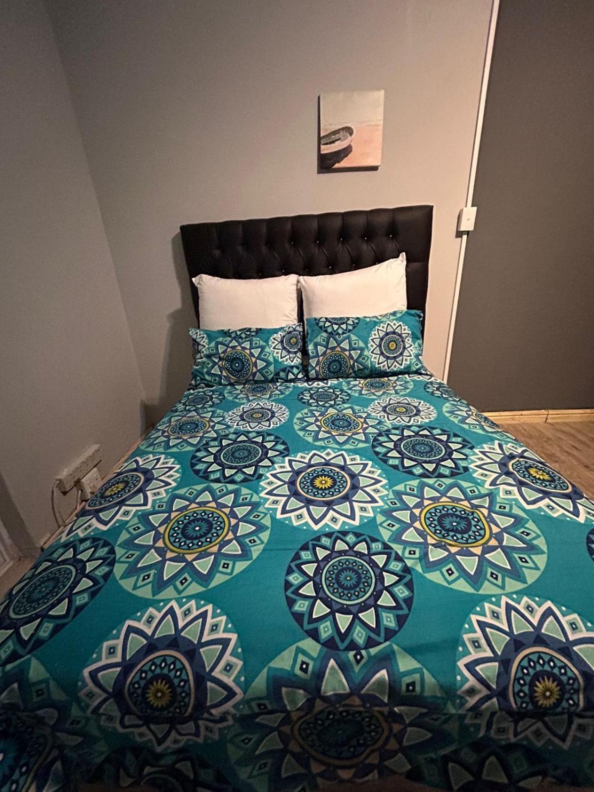 Guest house 57onwynne Cape Town