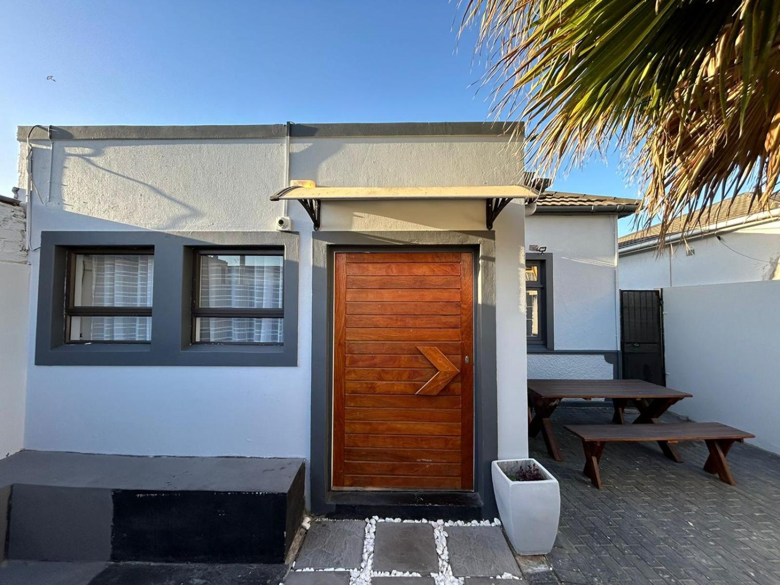 57onwynne * Cape Town